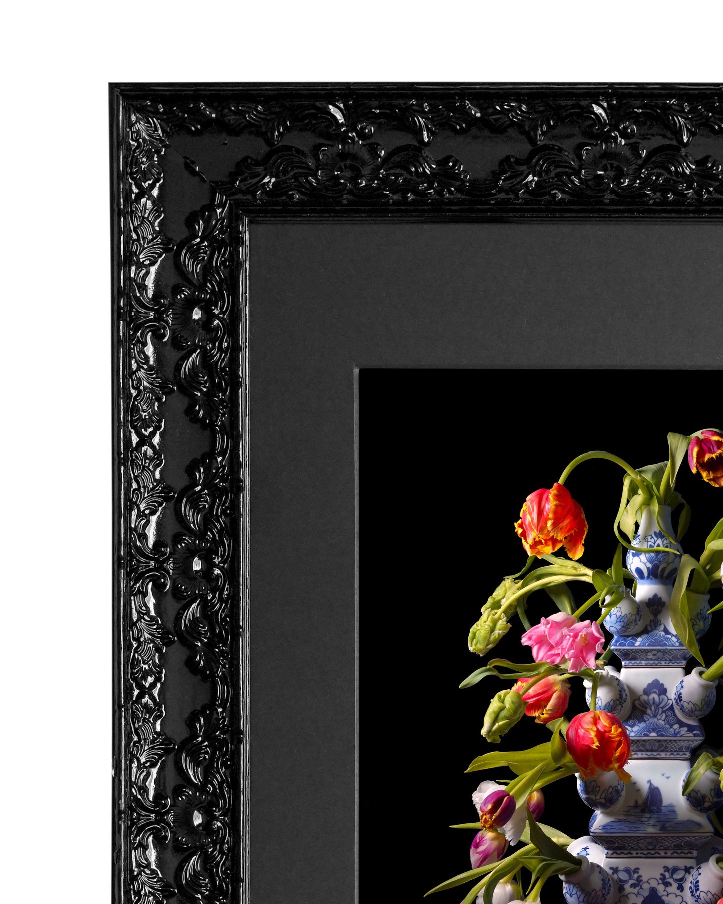 Tulpenmani - Victorian Inspired Wall Frame