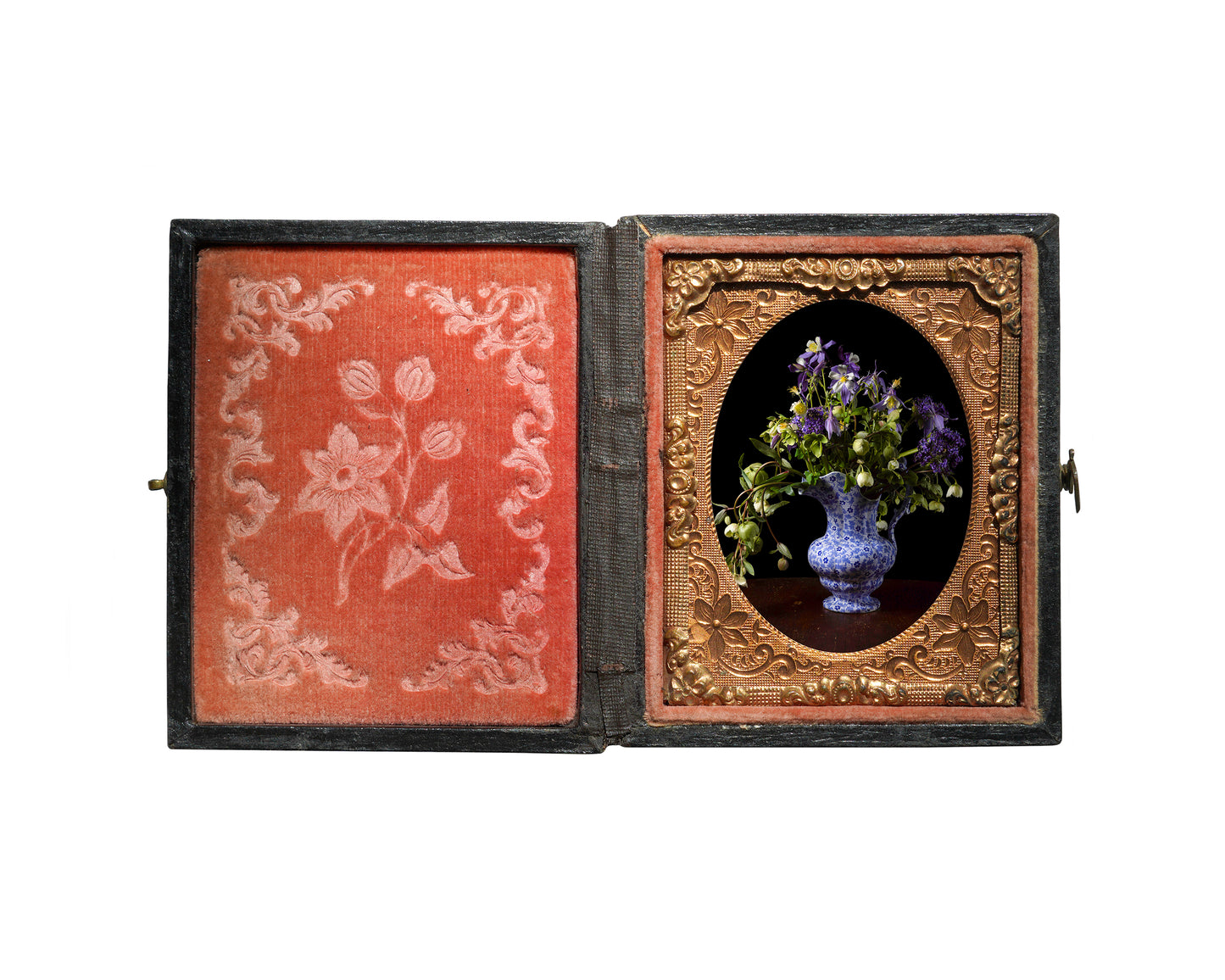 'Blลstm' in Antique Union Case