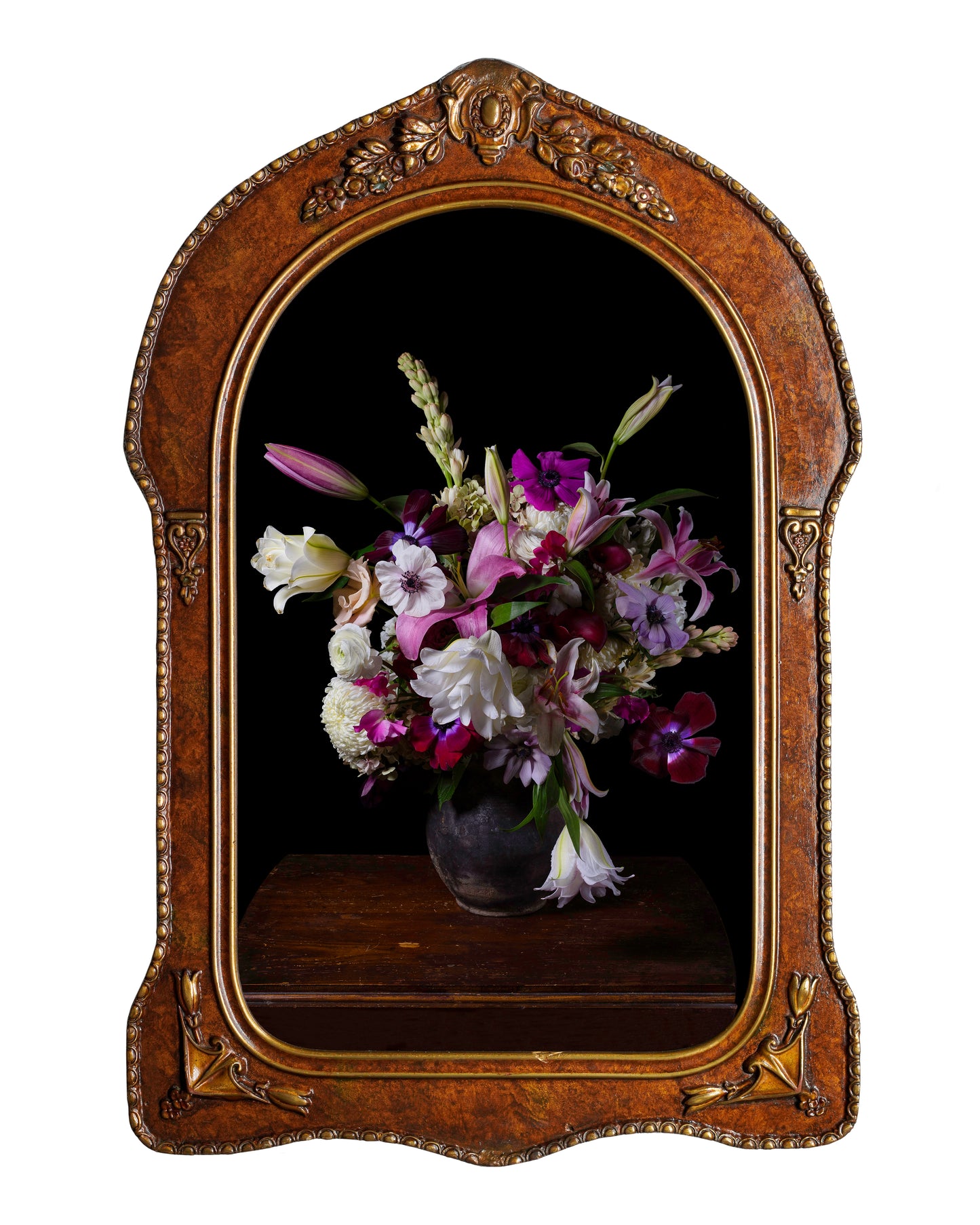 'Hāēlan' in Antique Frame