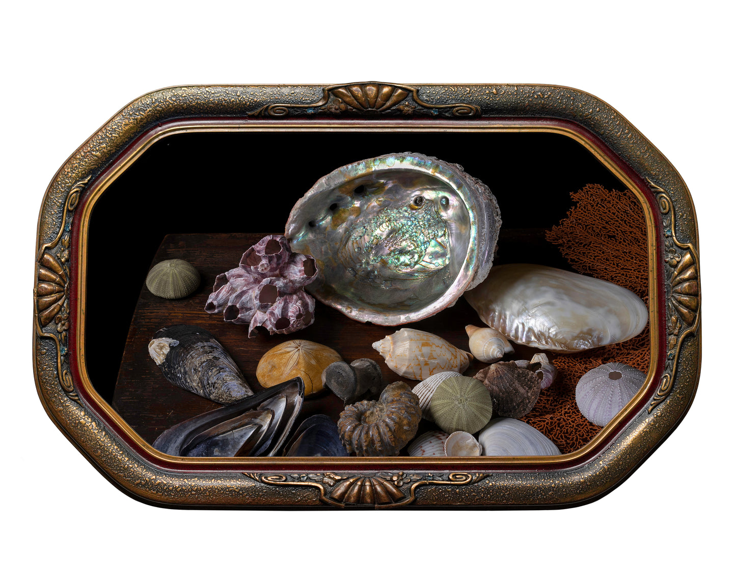 'Memorie' in Antique Frame