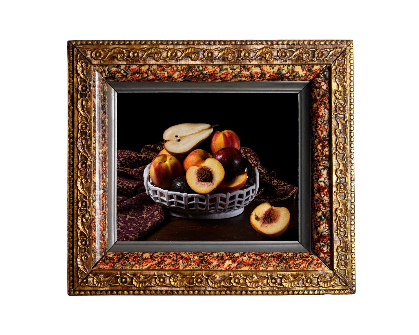 'Sāwan' in Antique Frame