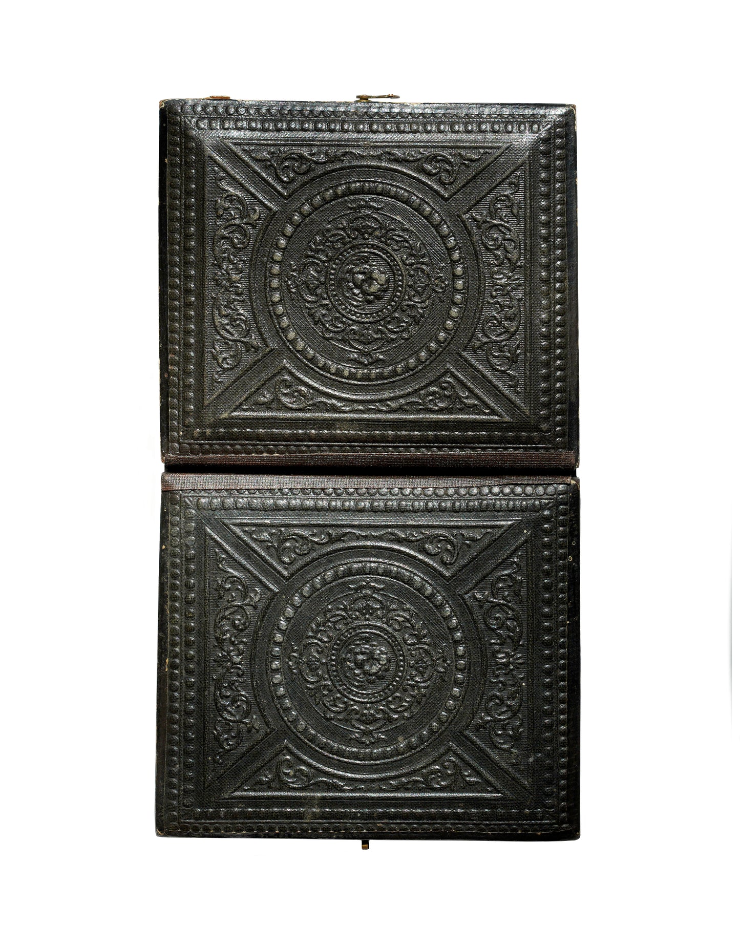 'Scildan' in Antique Union Case